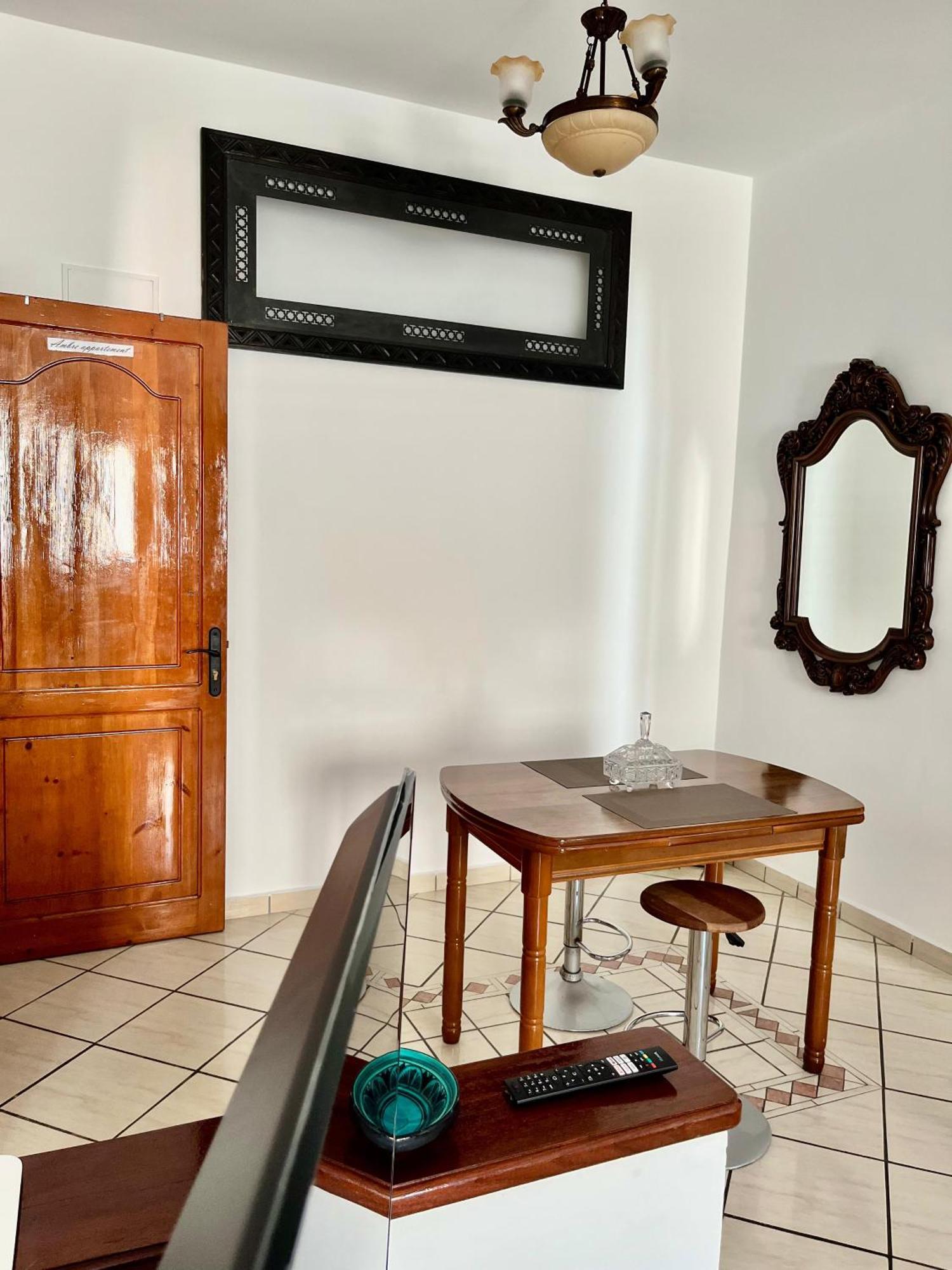 Ambre Appartement Suvayr Dış mekan fotoğraf